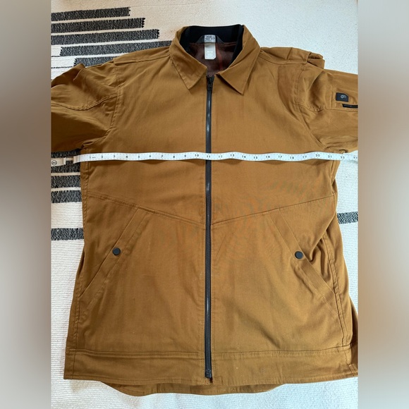 Mountain Hardware Blanket Lined Work Coat - Picture 9 of 9